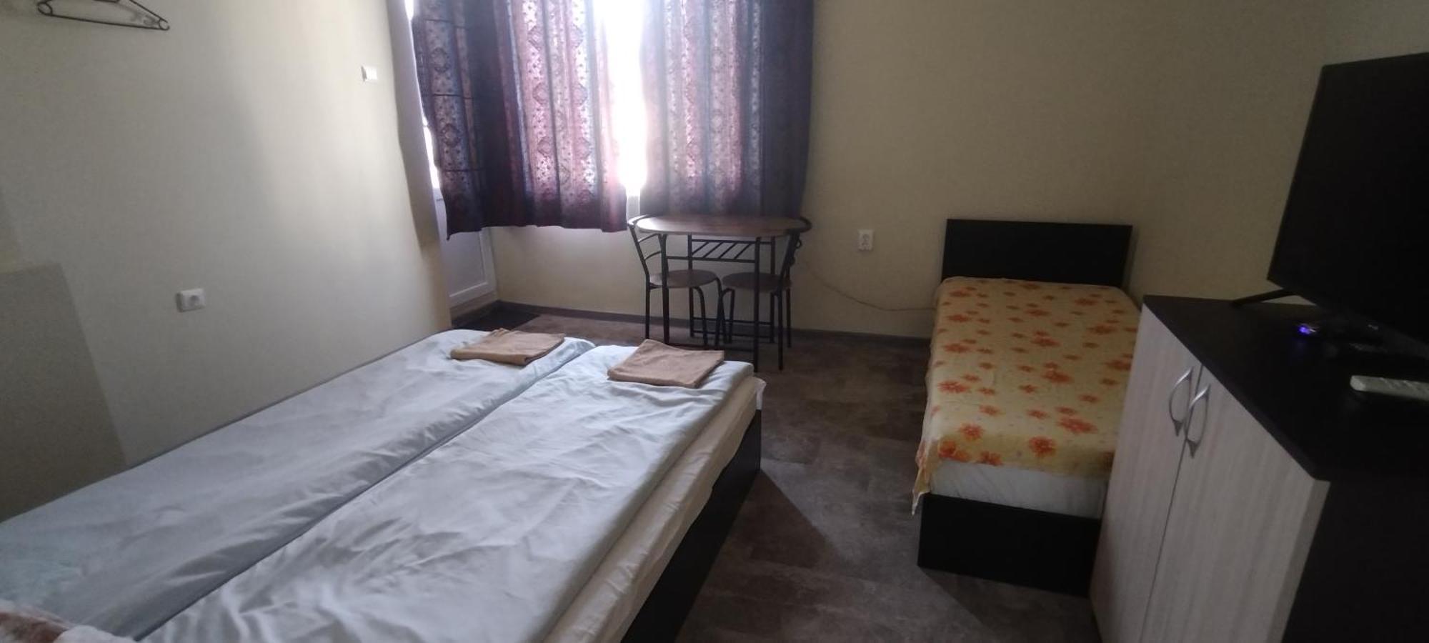 East Gate Guest Rooms Płowdiw Zewnętrze zdjęcie